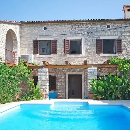 Vila Liznjan Villa *