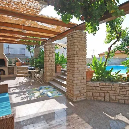 Vila Liznjan Villa